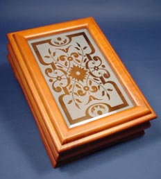 Golden Oak Brown Box w/Beveled Top & Valentines Stencil